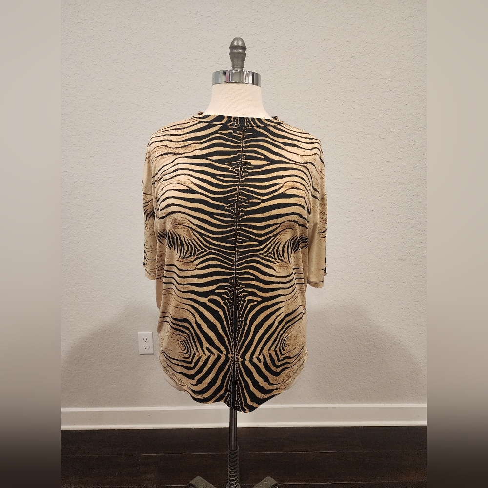 Fashion Nova 2 piece set Tiger print stretchy XL Trendy Comfortable - Picture 3 of 10